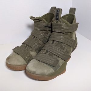 Nike LeBron Soldiers Olive Men's 7 Women's 9